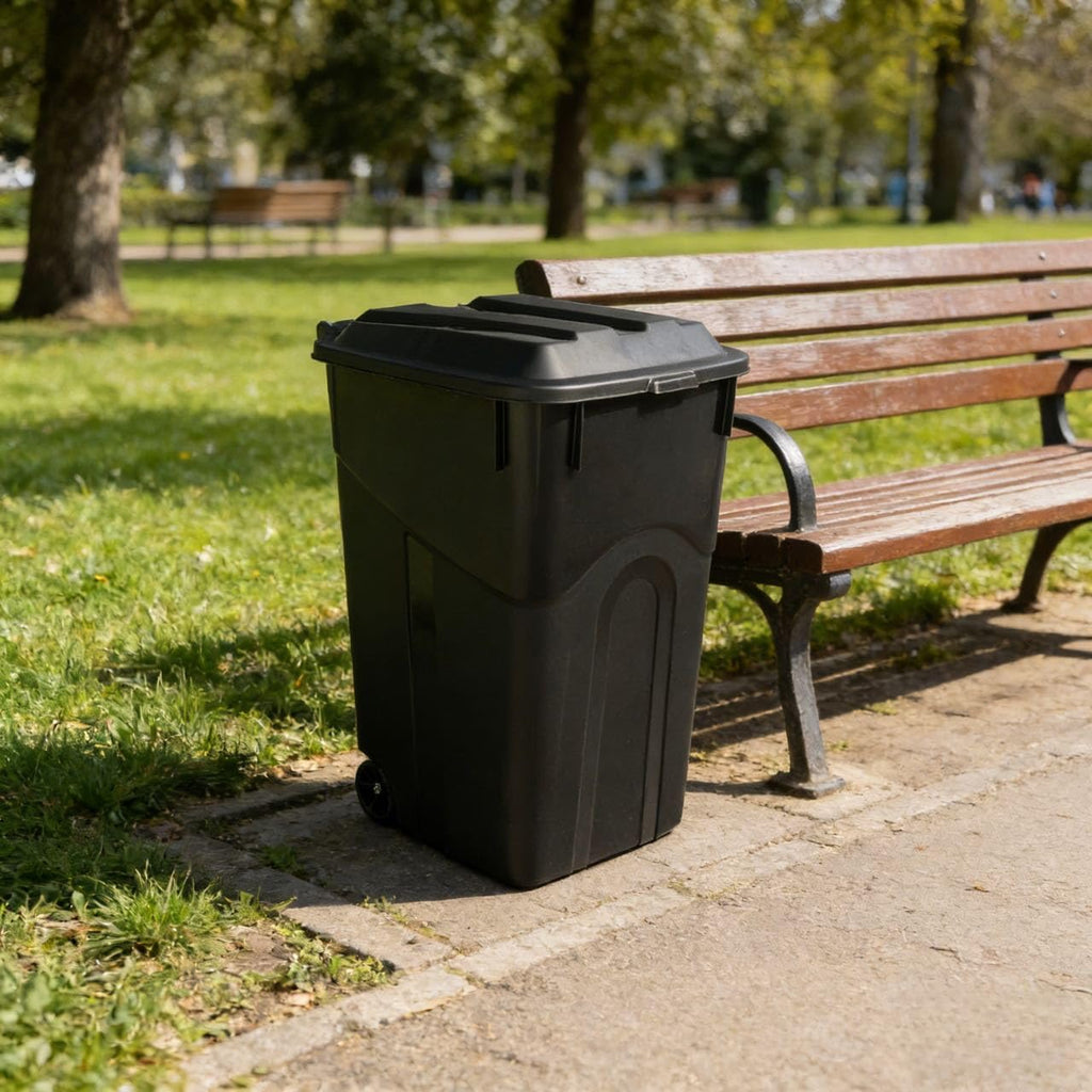 45 Gallon Black Wheeled Garbage Can with Attached Lid M80023