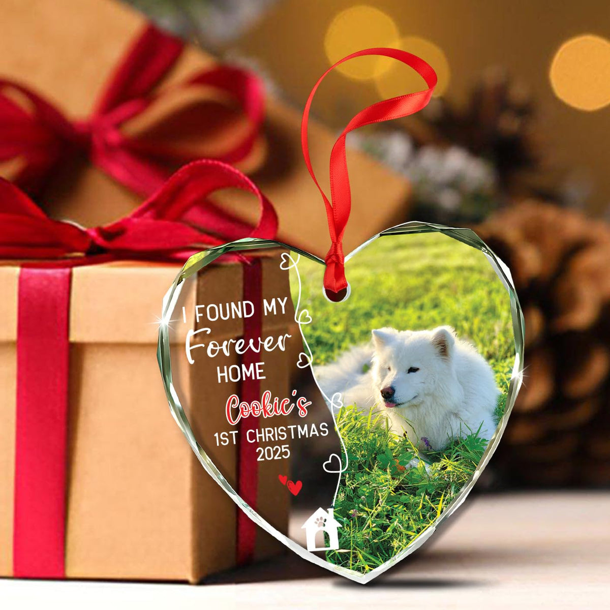 Glass Christmas Ornaments Q478534
